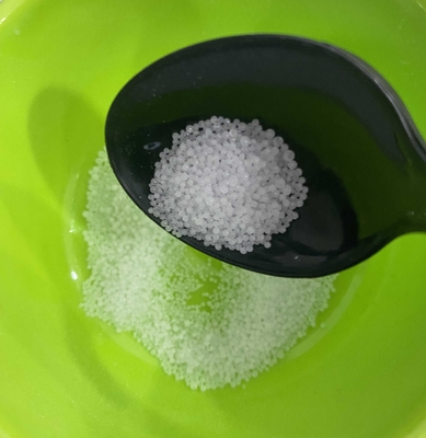 Poudre de nitrate de potassium de la catégorie KNO3 d'industrie de Prilled pour le verre trempé