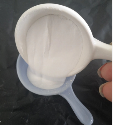 Haute blancheur Puissance fine de l'hydroxyde d'aluminium utilisé comme chargeur ignifuge