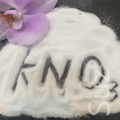 Nitrate de potassium de cristal blanc KNO3 99,4% - 99,9% Pour la production d'explosifs et de feux d'artifice