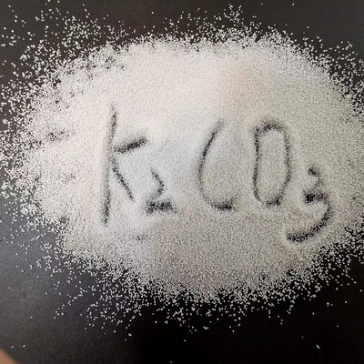 Carbonate de potassium K2CO3, numéro CAS 584-08-7 Carbonate de potassium granulaire blanc pour la fabrication de vaisselle