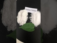 990,3 à 99,9% de nitrate de sodium-suz